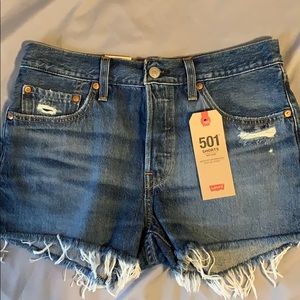 Levi mid rise denim shorts